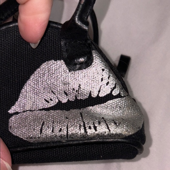 Victoria's Secret Black and Silver Key Card Holder - Picture 5 of 5